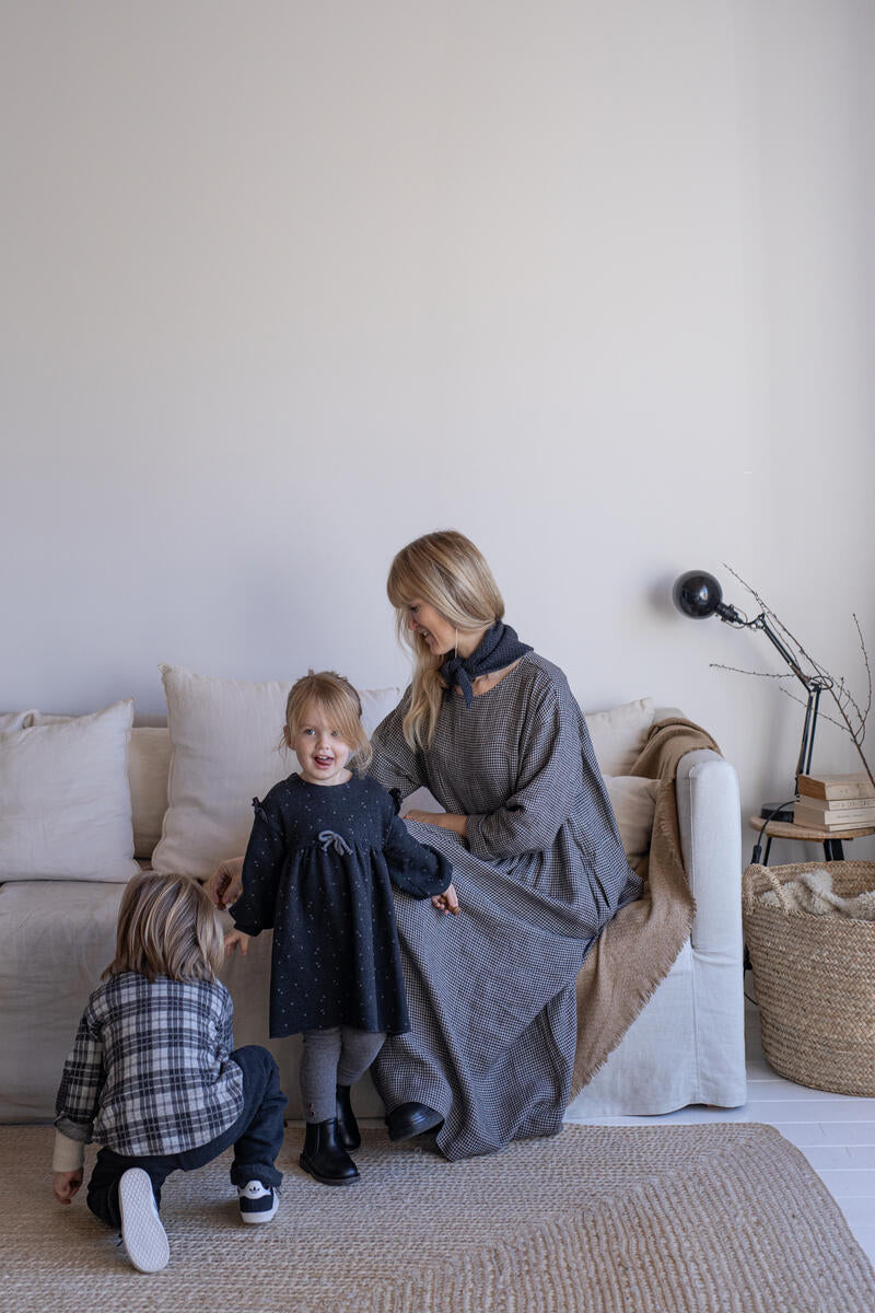 Inda Dress - Anthracite by 1+ in the family