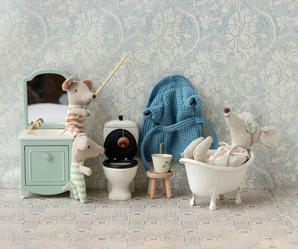 Bathtub, Mouse by Maileg