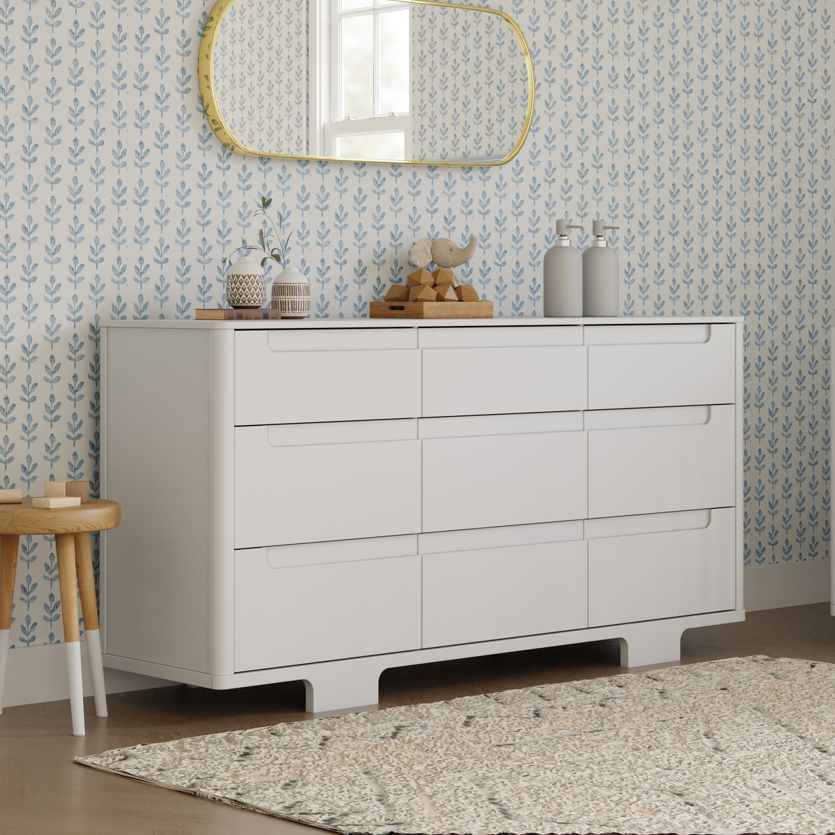 Babyletto Yuzu 9-Drawer Dresser