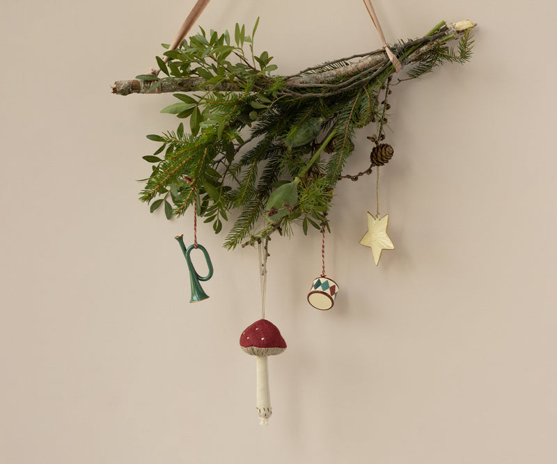 Metal ornament, Trumpet - Dark green by Maileg