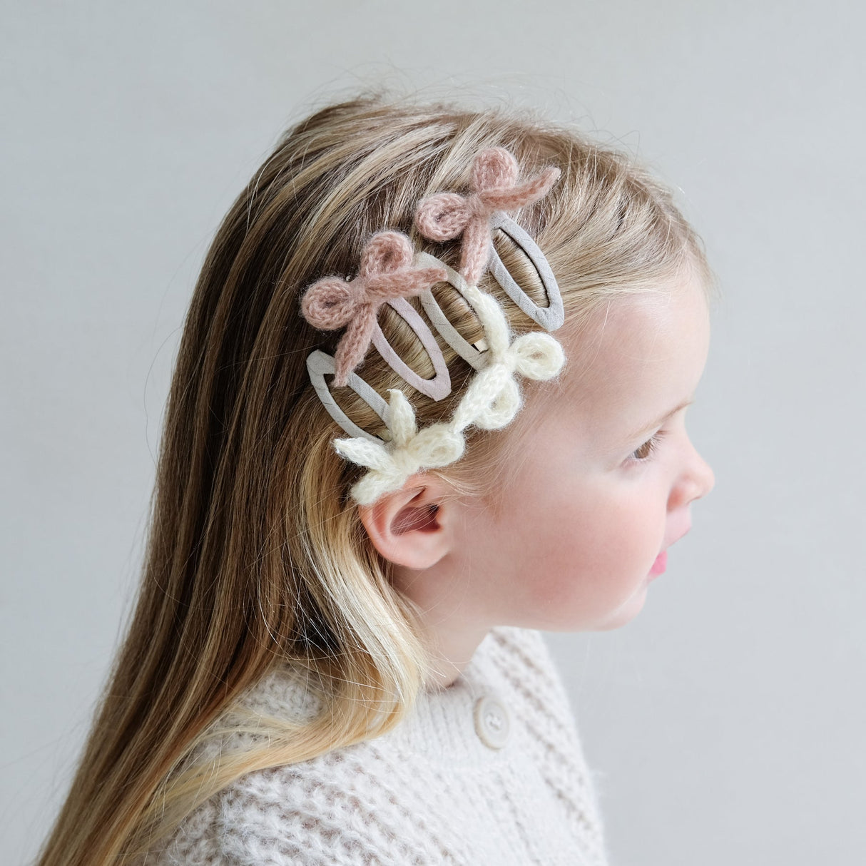 Granny Knitted Bow Clic Clacs by Mimi & Lula