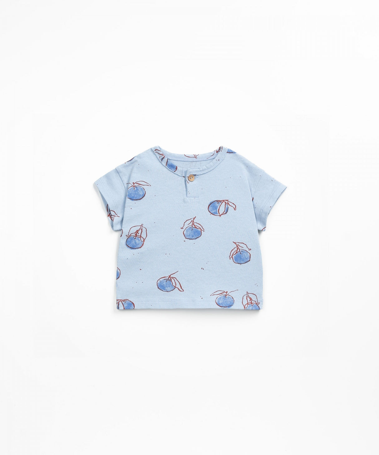 T-shirt with coconut button by Play Up
