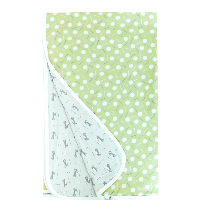 Three-Layer Jumbo Quilt in Bogey by Copper Pearl