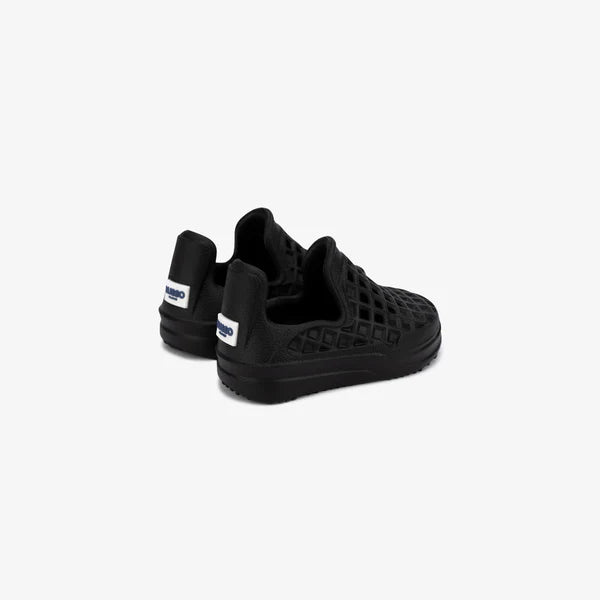 Scenario Kids - Jet Black by Lusso Cloud