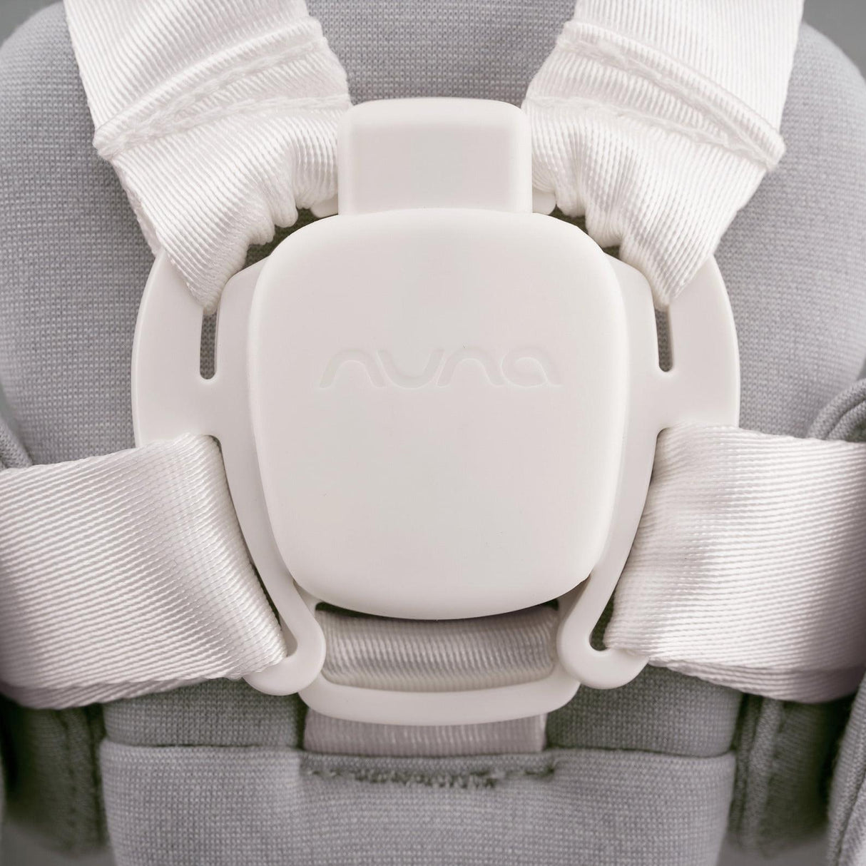 Nuna BRYN High Chair + Newborn Rocker Seat