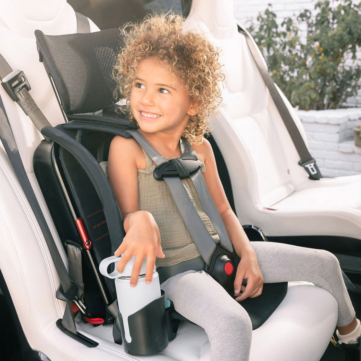 Pico™ Travel Car Seat by WAYB