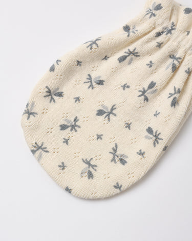 No Scratch Mittens, Set Of 2 Blue Ditsy, Heart Ditsy by Quincy Mae