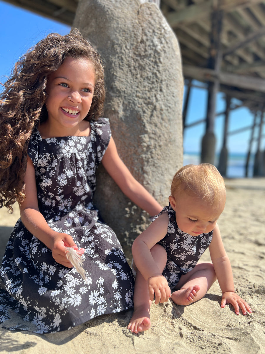 Kim Dress in Black Daisy by Vignette