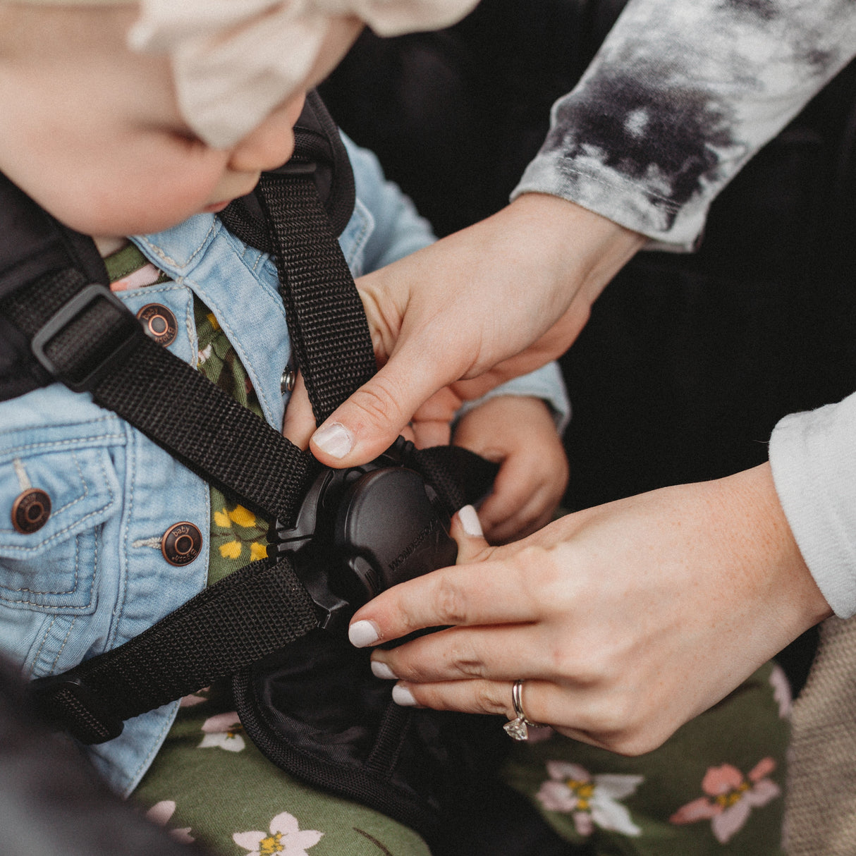 Wonderfold W2 Luxe Pro Double Stroller Wagon (2 Seater)