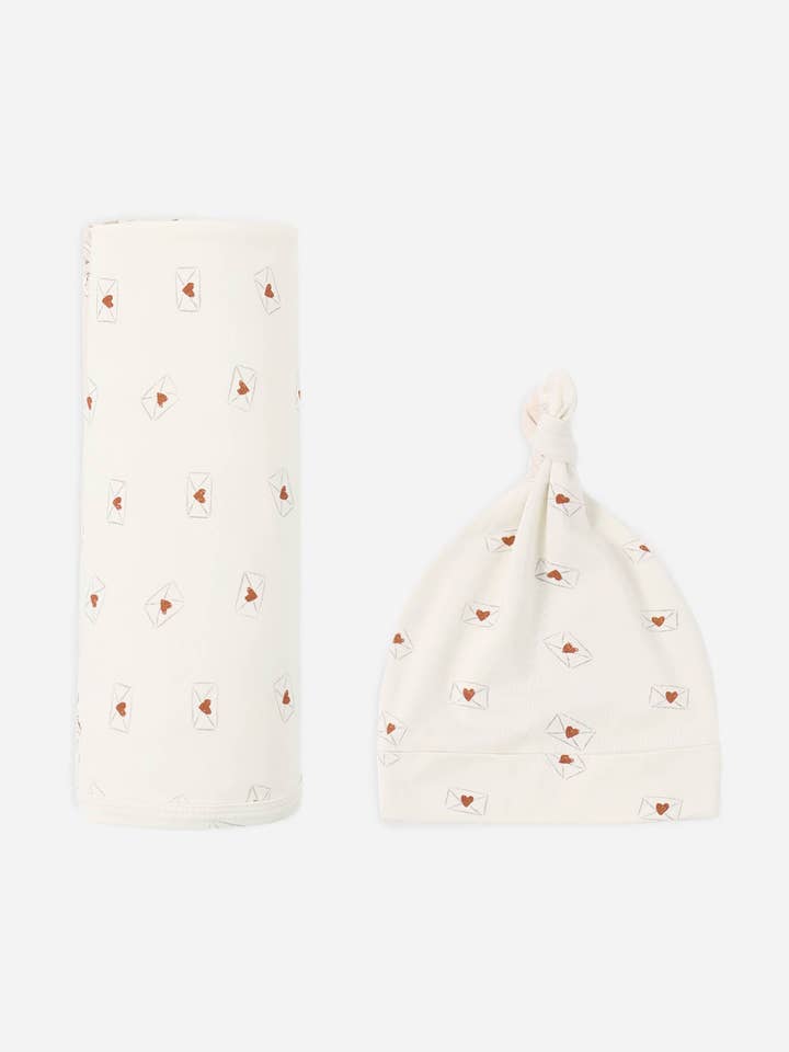 Bamboo Swaddle + Knotted Hat || Valentine by Quincy Mae