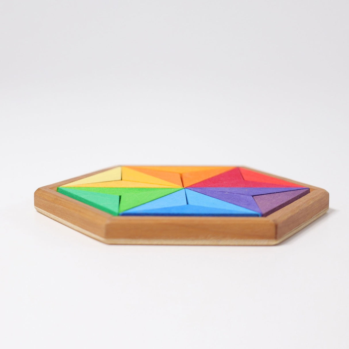 Small Complementary Color Star by Grimms