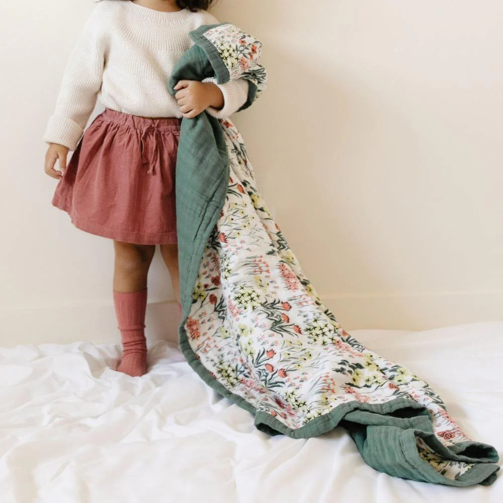 Bamboo Rayon Muslin 4-Layer Quilt- Roadside Picks by Saranoni