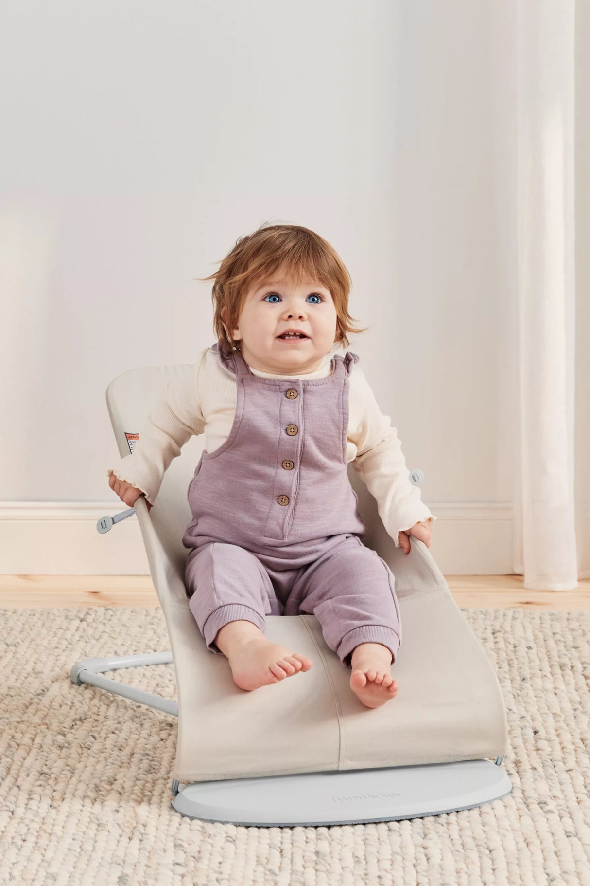 Bouncer Bliss - 3D Jersey in Light Beige by BabyBjorn