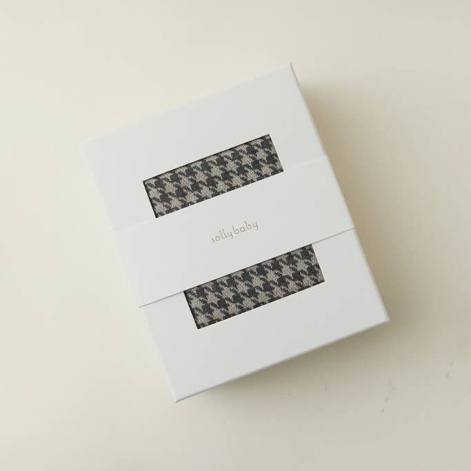 Stormy Houndstooth Wrap by Solly Baby