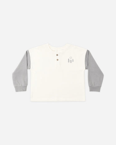 Relaxed Long Sleeve Henley || Made For Adventure by Rylee + Cru