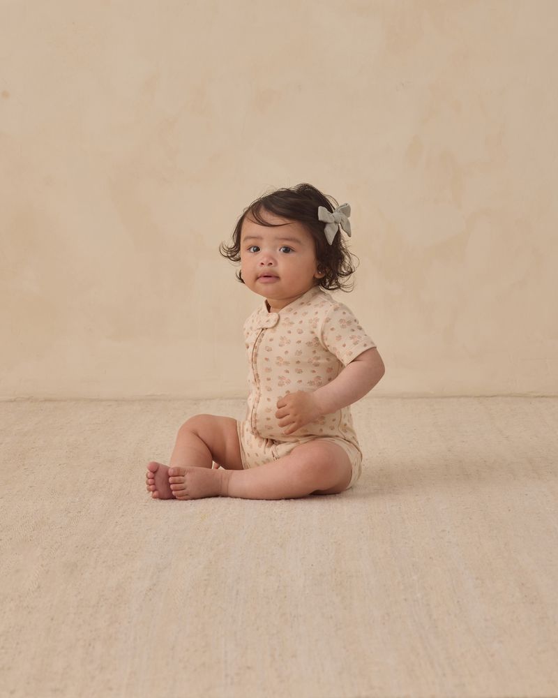 Zip Short Sleeve Sleeper || Strawberries by Quincy Mae