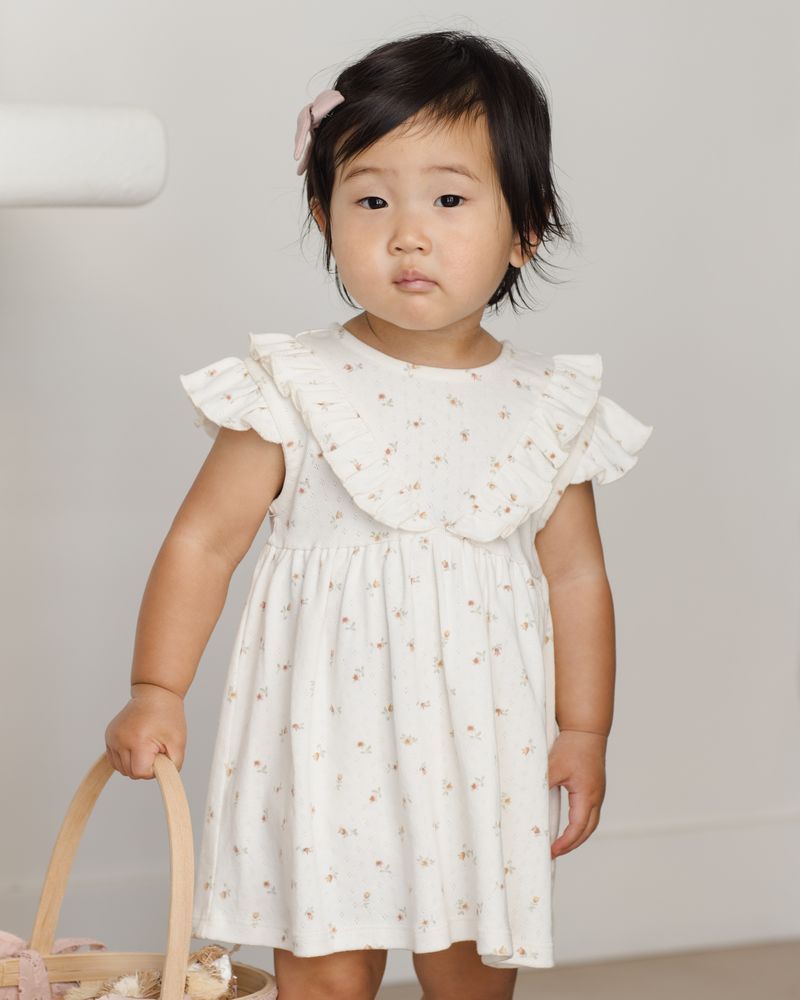 Sleeveless Ruffle V Dress || Petit Fleur by Quincy Mae