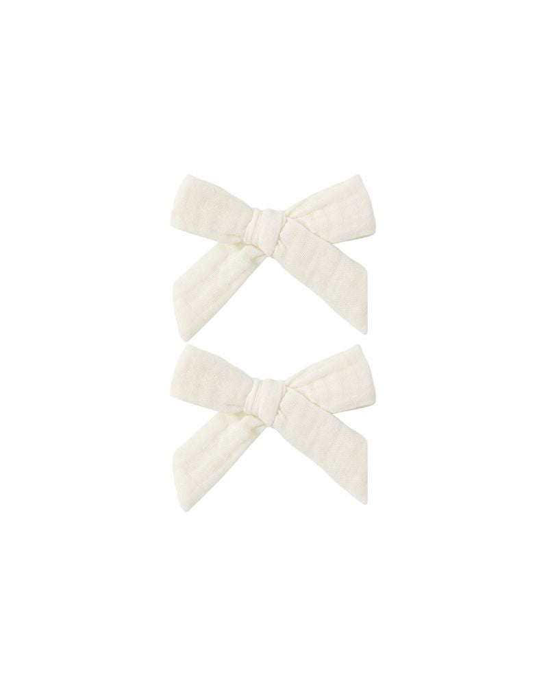 Bows, Set Of 2 || Ivory by Rylee + Cru