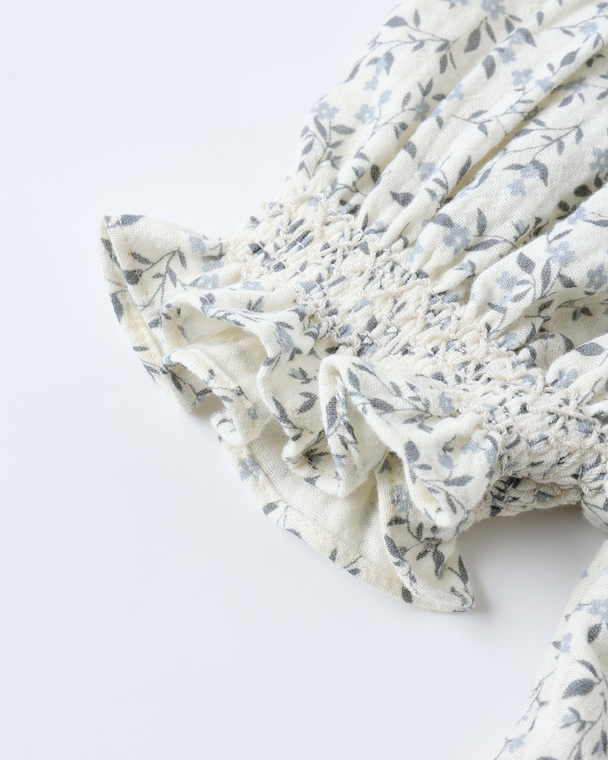 Ada Blouse || Blue Vines by Rylee + Cru