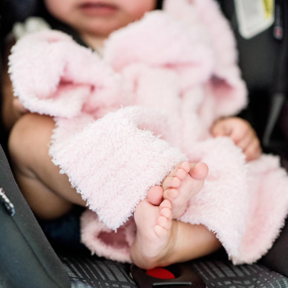 Bamboni Receiving Blanket- Light Pink by Saranoni