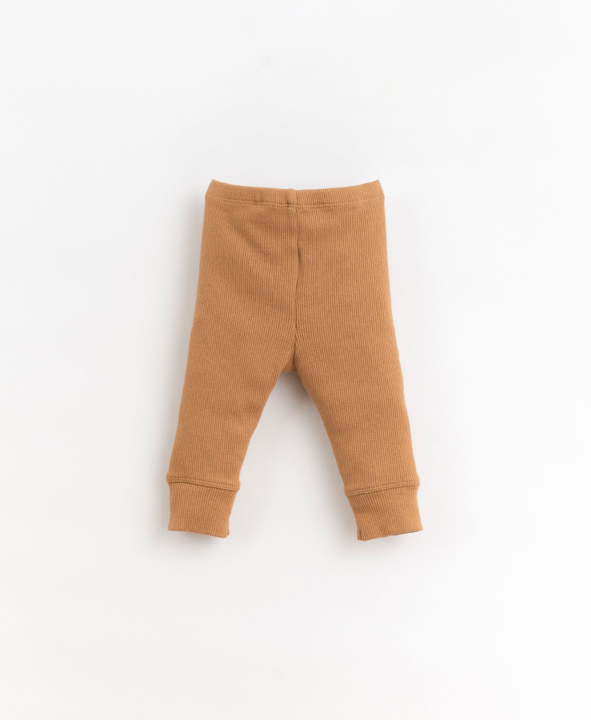 Ribbed leggings with decorative button | Play Up