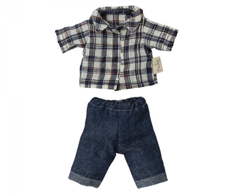 Clothes for Dad Mouse by Maileg