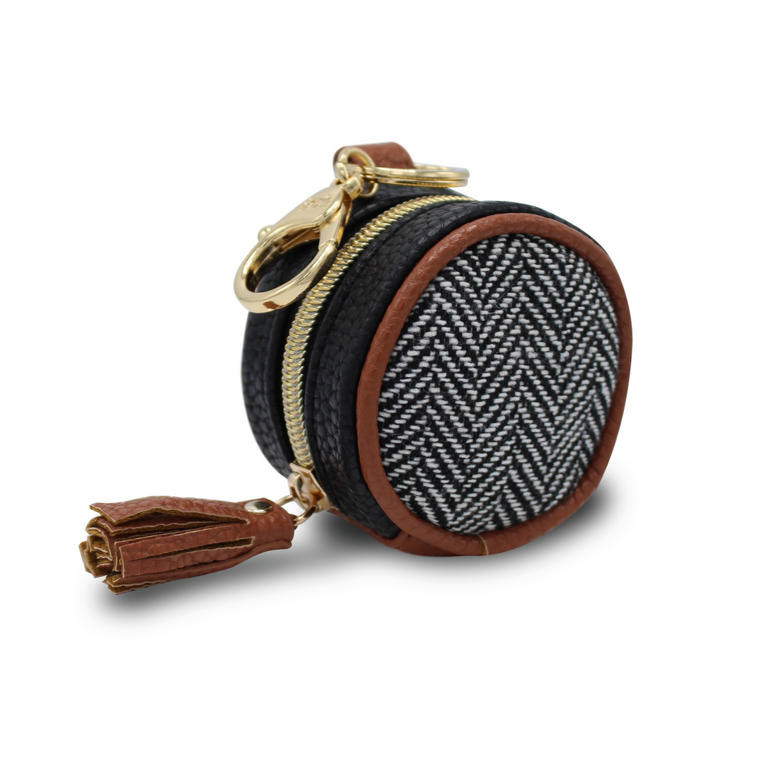 Charm Pod in Coffee & Cream by Itzy Ritzy