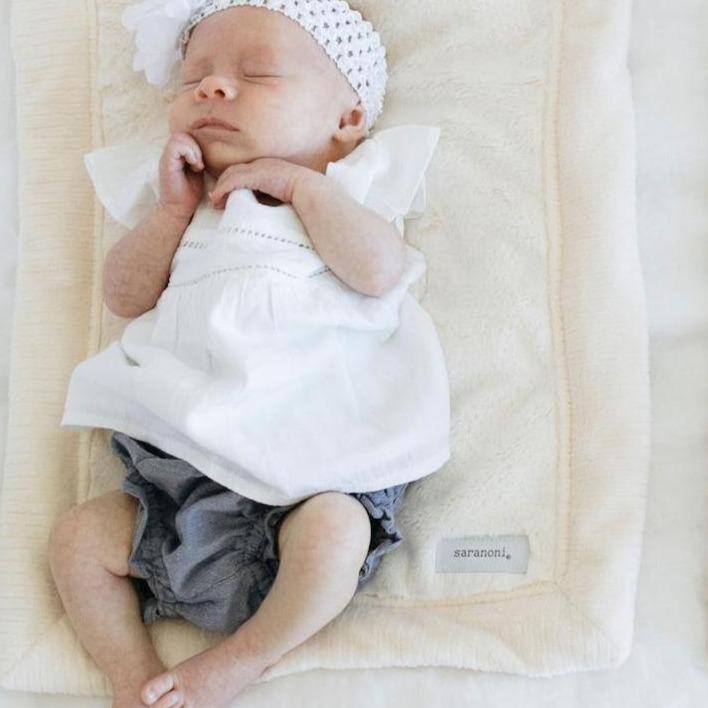 Lush Mini Blanket in Natural by Saranoni