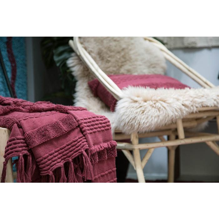 Knitted Blanket in Air Savannah Red by Lorena Canals