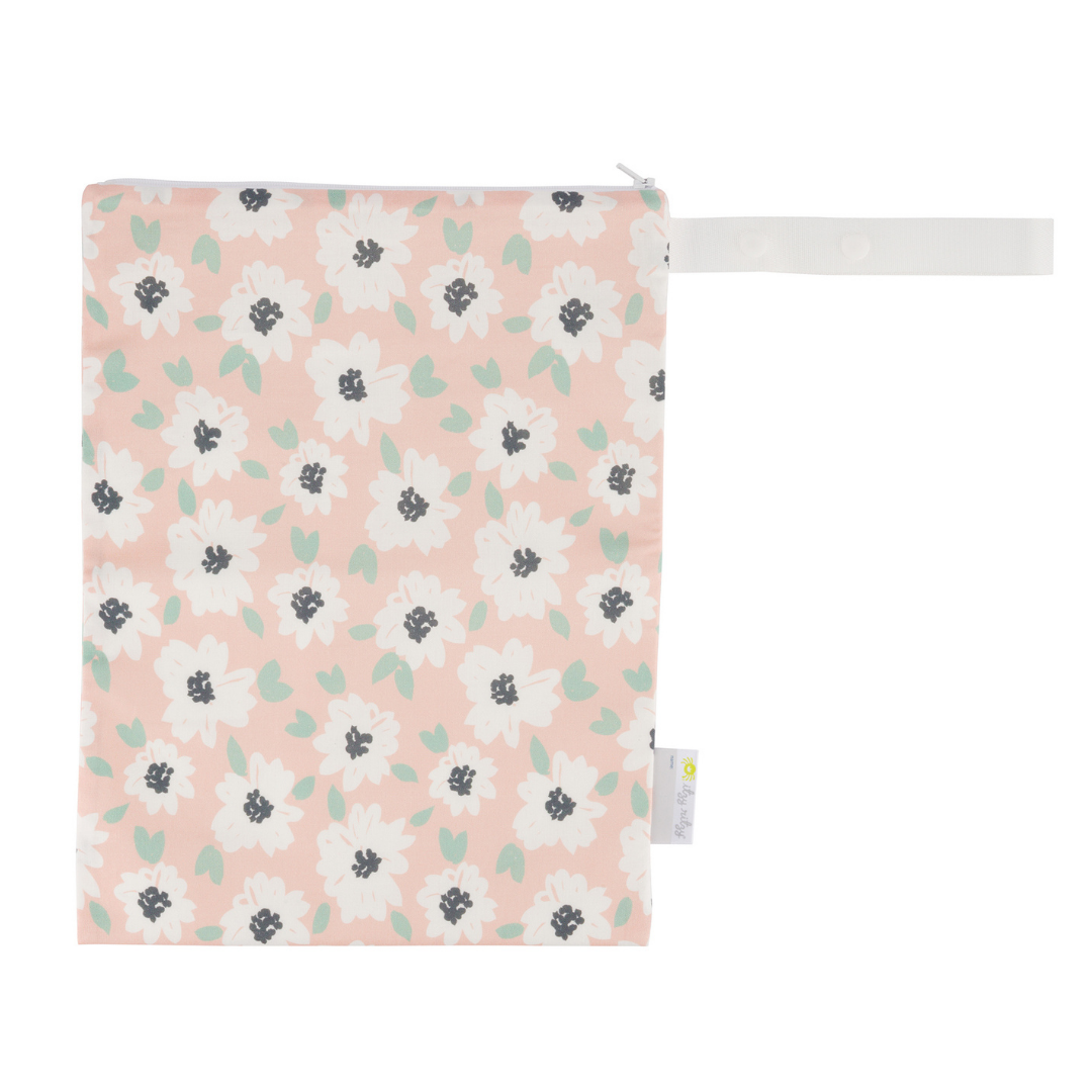 Itzy Ritzy - Travel Happens™ Medium Wet Bags - Playful Petals by Itzy Ritzy