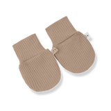 Nura Mittens by 1+ in the family