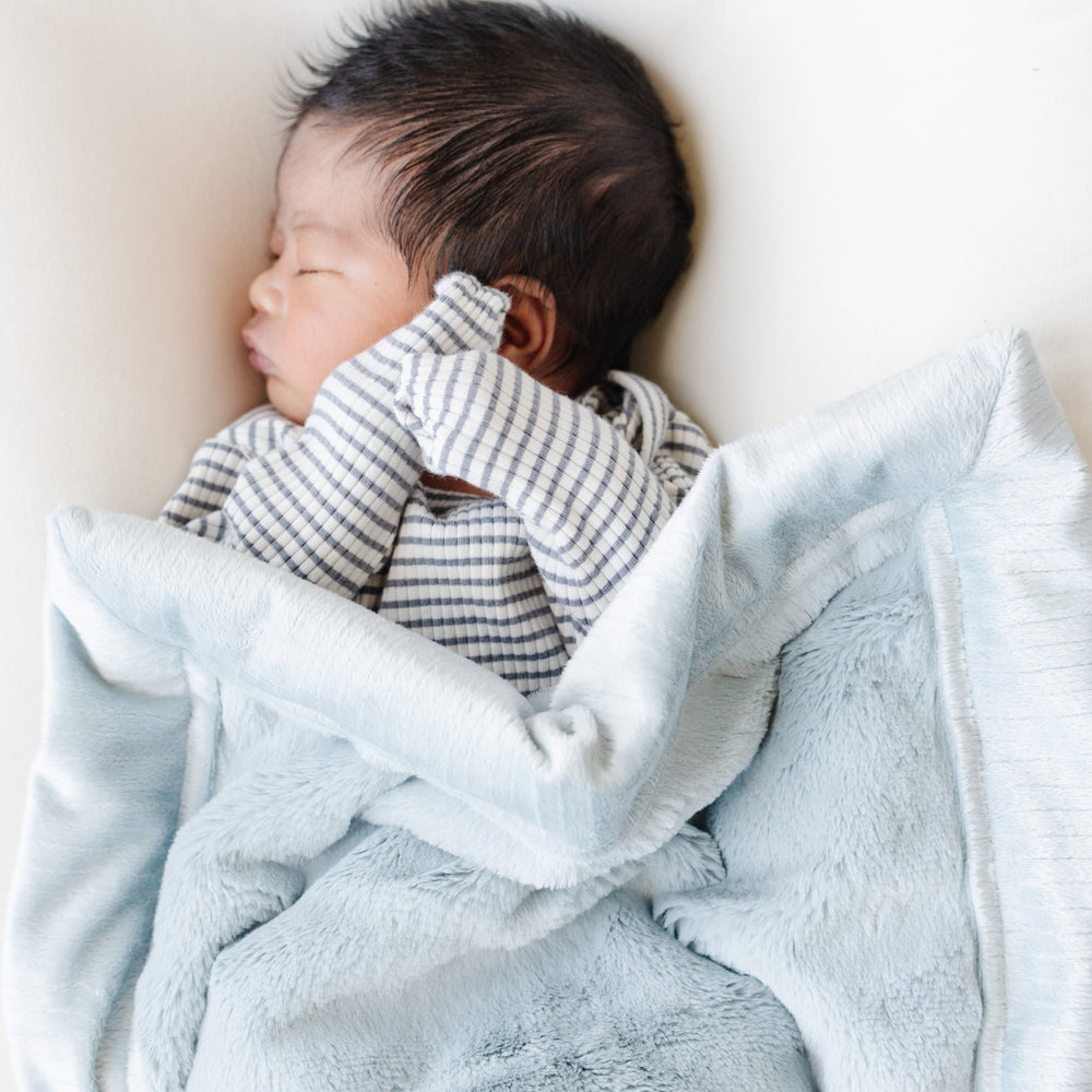 Lush Receiving Blanket in Chambray by Saranoni