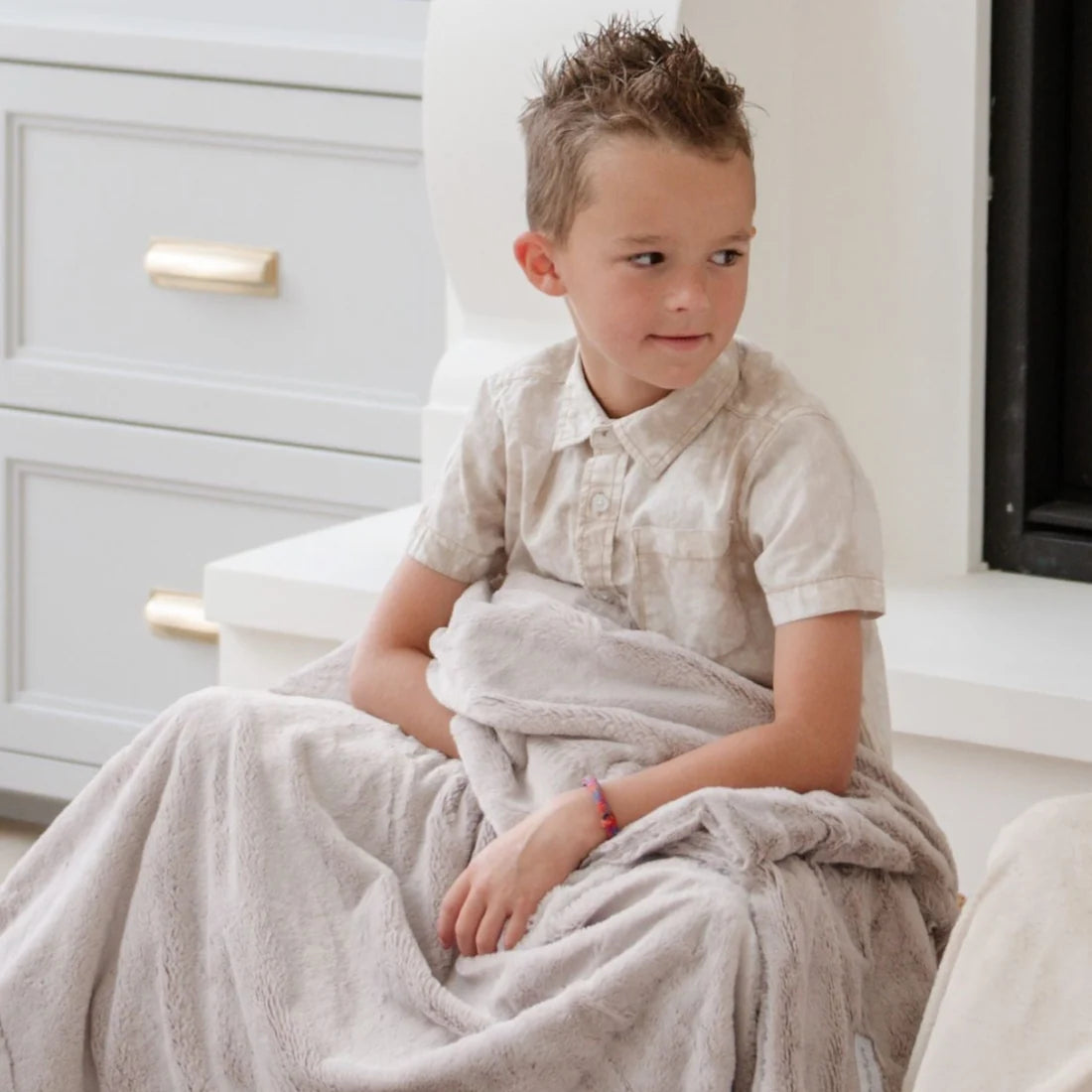 Lush Toddler Blanket- Feather by Saranoni