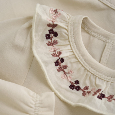Long Sleeve Bodysuit in Sandshell by Minymo