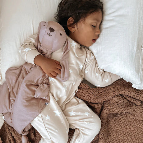 Lovey Bunny - Stella by gunamuna