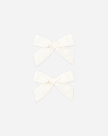 Bows, Set of 2 || Ivory by Rylee + Cru