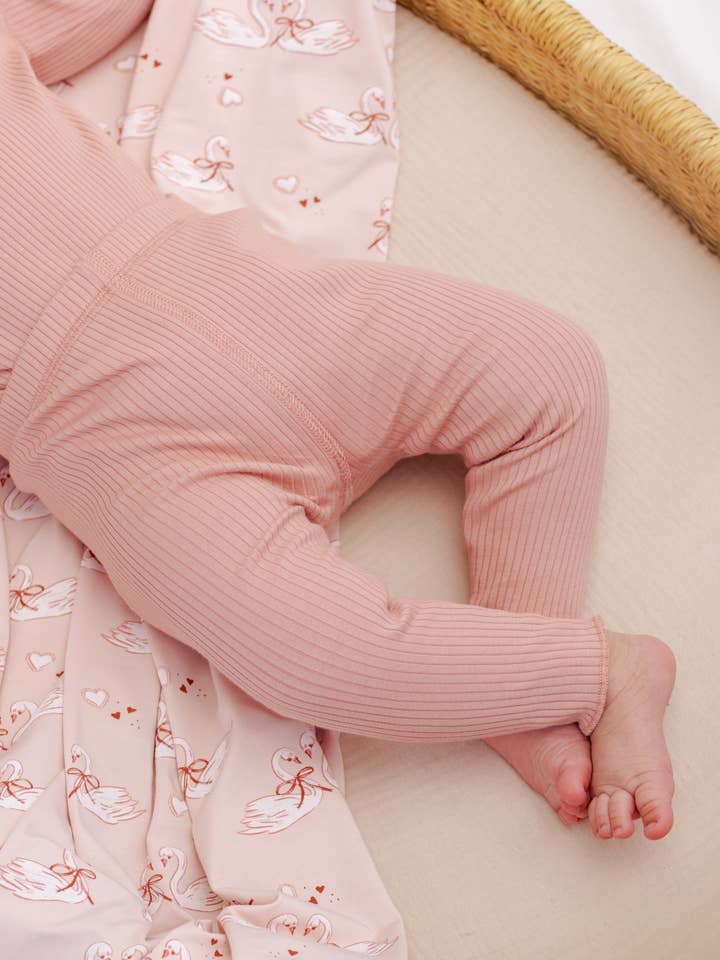 Ribbed Legging || Pink by Quincy Mae