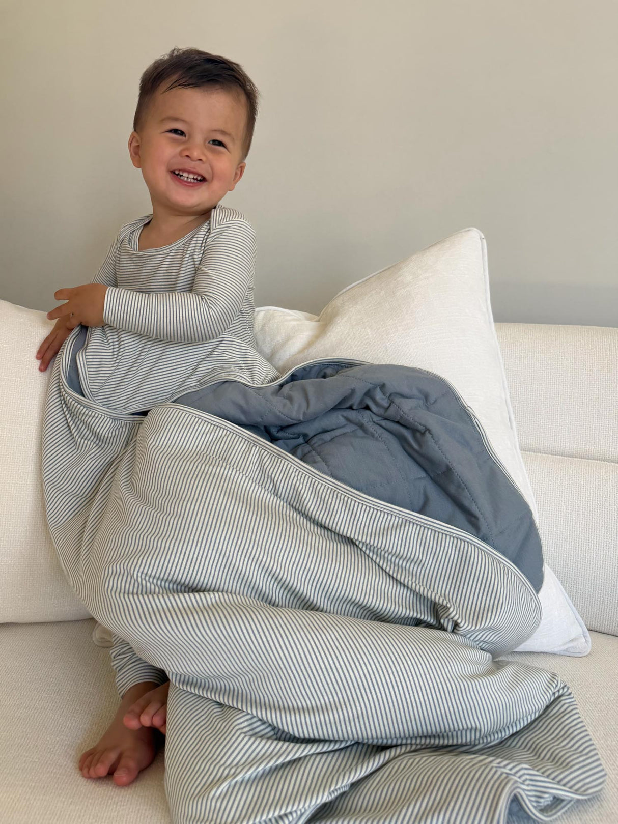 Toddler Cloud Blanket - Blue Stripes / 1.0 TOG