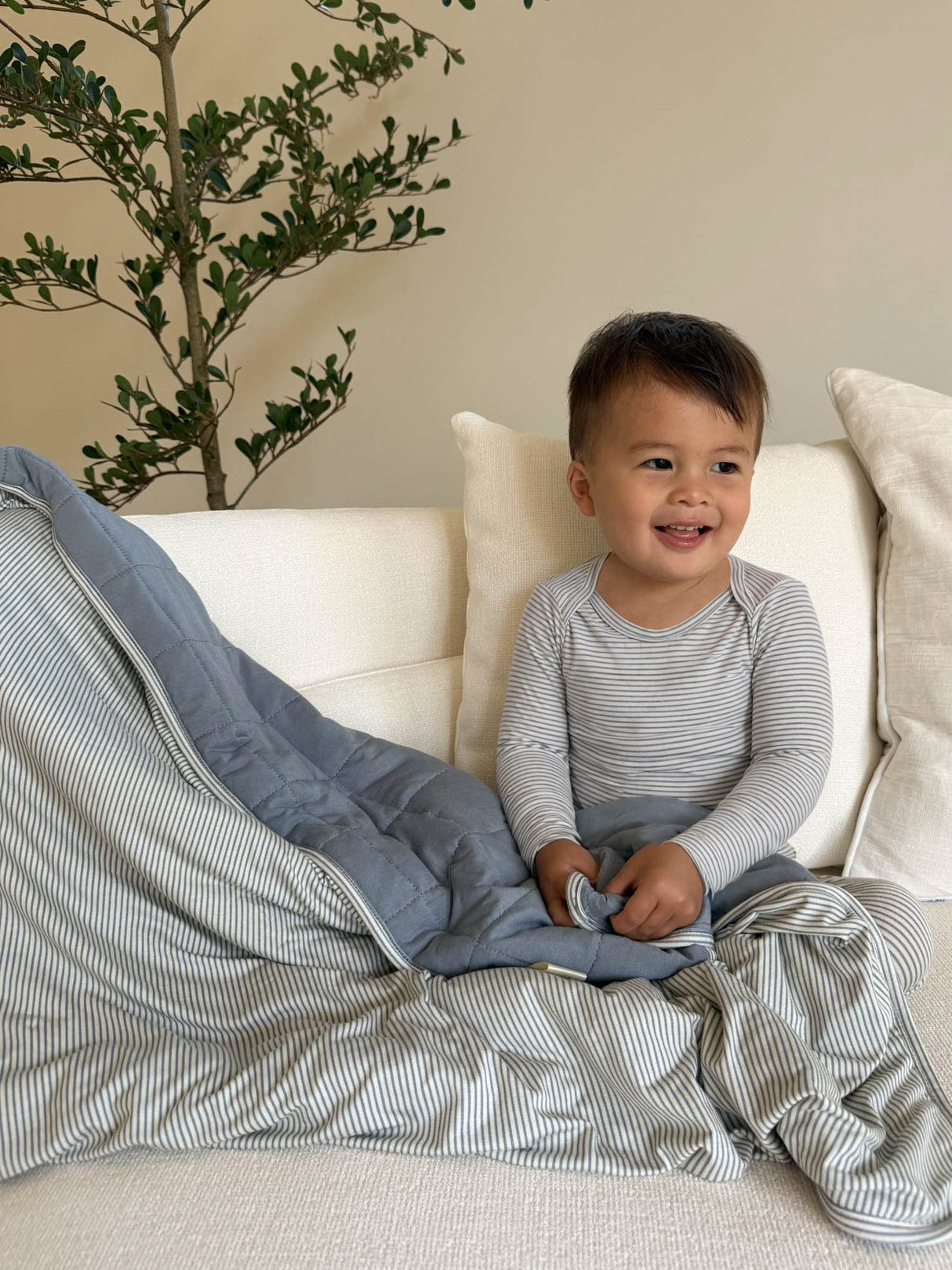 Toddler Cloud Blanket - Blue Stripes / 1.0 TOG