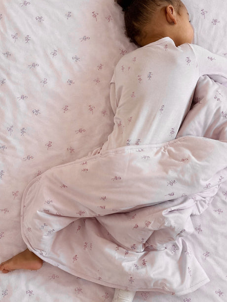 Toddler Cloud Blanket - Twirl / 1.0 TOG by Gunamuna