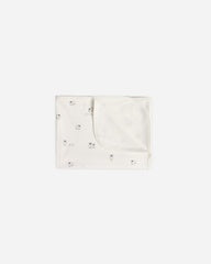 Swaddle || Sheep by Quincy Mae