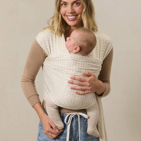 Cream Houndstooth Wrap by Solly Baby
