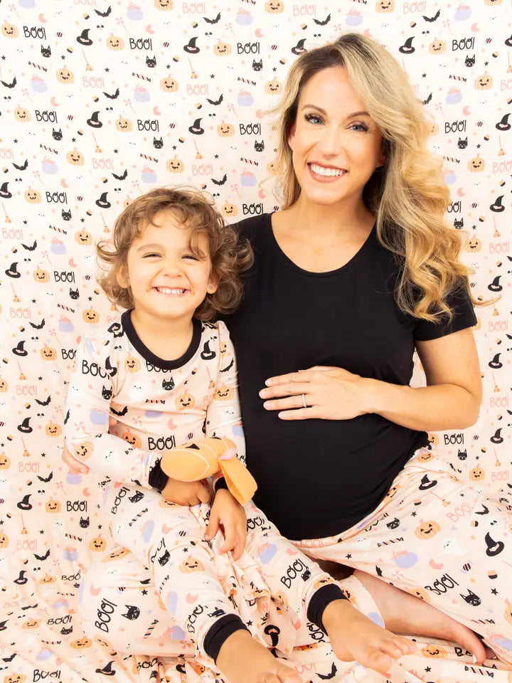 Halloween Sweet and Spooky Girls Glow in the Dark Pajamas Kids Sleepwear Set by Emerson and Friends