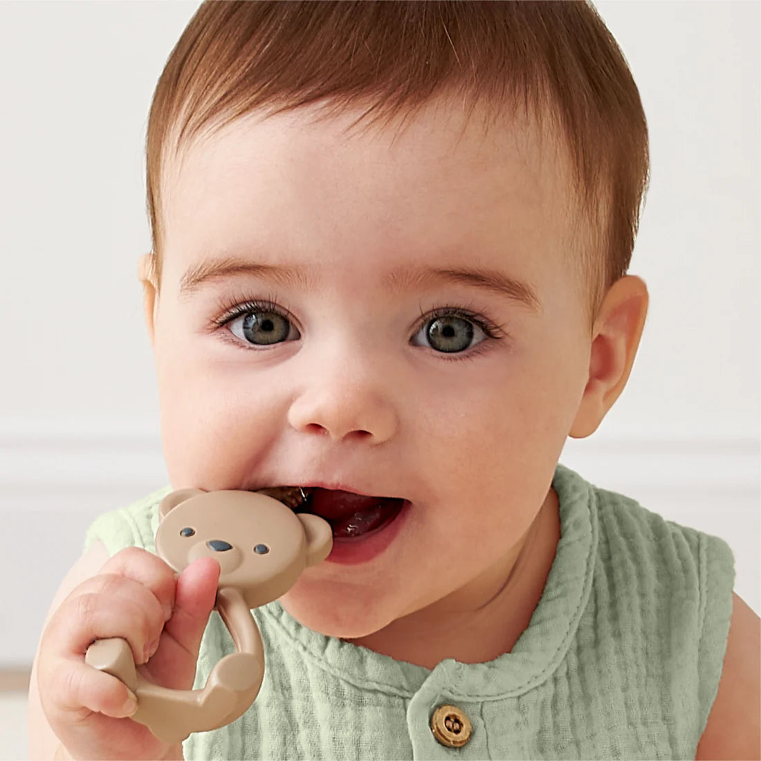 Bitzy Toothbrush- Bear by Itzy Ritzy