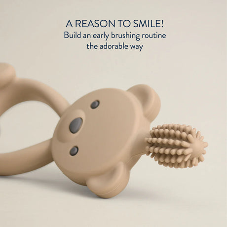 Bitzy Toothbrush- Bear by Itzy Ritzy