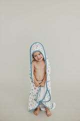 Premium Knit Hooded Towel - Wizarding World by Copper Pearl