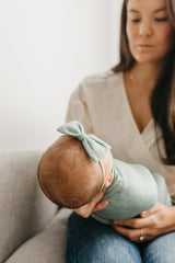 Bowtie Nylon Bow in Emerson by Copper Pearl