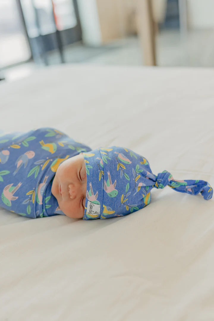 Top Knot Hat 0-4M in Birdie by Copper Pearl