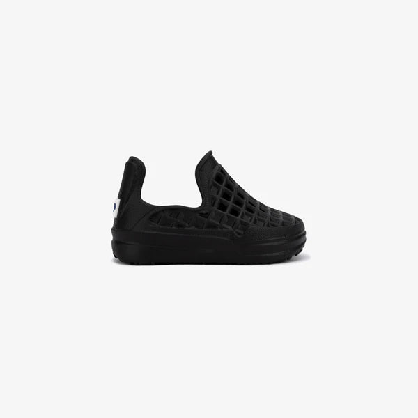 Scenario Kids - Jet Black by Lusso Cloud