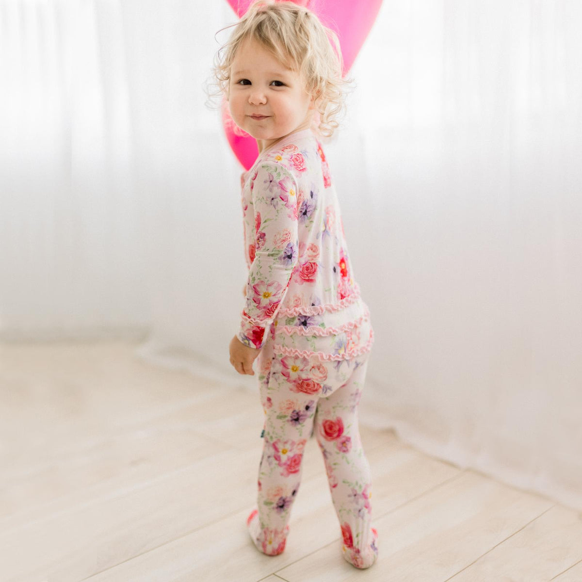 Muffin Ruffle Footie w/ 2 Way Zipper- Shrinking Violet Dreamy Floral by Kickee Pants